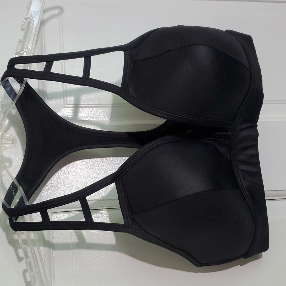 Alo Yoga Sports Bra, Black - Small